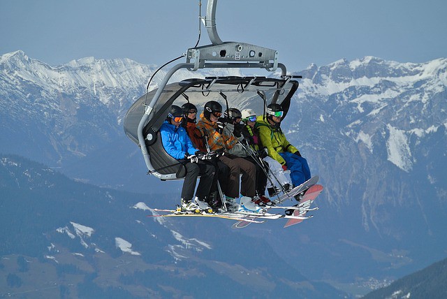 ski-lift-1201084_640