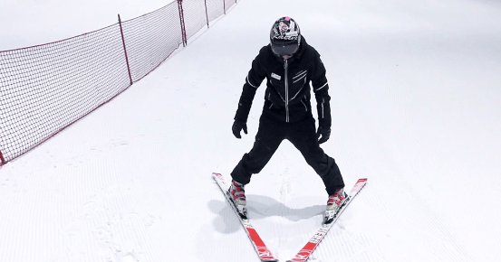 skiing at the mall of the emirates